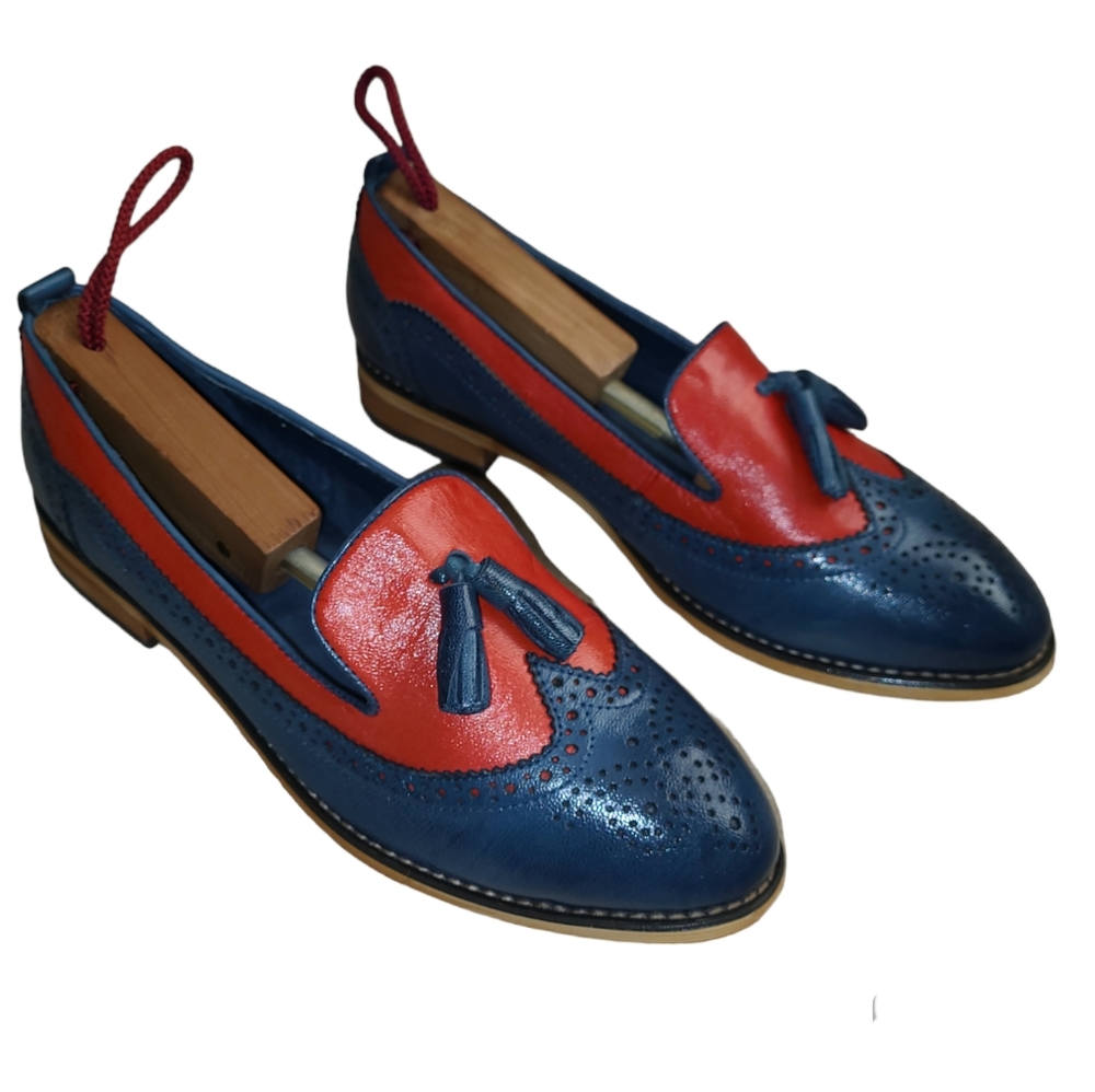 Two-Tone Blue and Red Tassel Loafers for Women